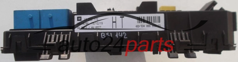 SKRZYNKA ELEKTRYCZNA PRZEKAŻNIKÓW I BEZPIECZNIKÓW MODUŁ NADWOZIA CENTRALKA KOMFORTU BSI TYLNA OPEL ASTRA H ZAFIRA B GM 13 222 173 HT