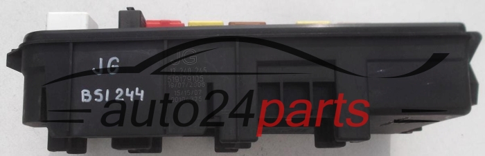 ELEKTRISCHER KASTEN SICHERUNGKASTEN SICHERUNG UND RELAIS STROMKASTEN RELAISKASTEN OPEL VECTRA C SIGNUM GM 13 240 245 JG