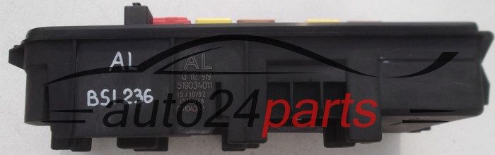 BOITE ELECTRIQUE A RELAIS ET FUSIBLE OPEL VECTRA C GM 13 112 919 AL