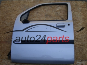 DRZWI LEWE PRZEDNIE OPEL AGILA BIALE - 104