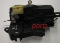 CENTRALNY ZAMEK DRZWI PRAWYCH PRZEDNICH OPEL VECTRA C 24447343 FE