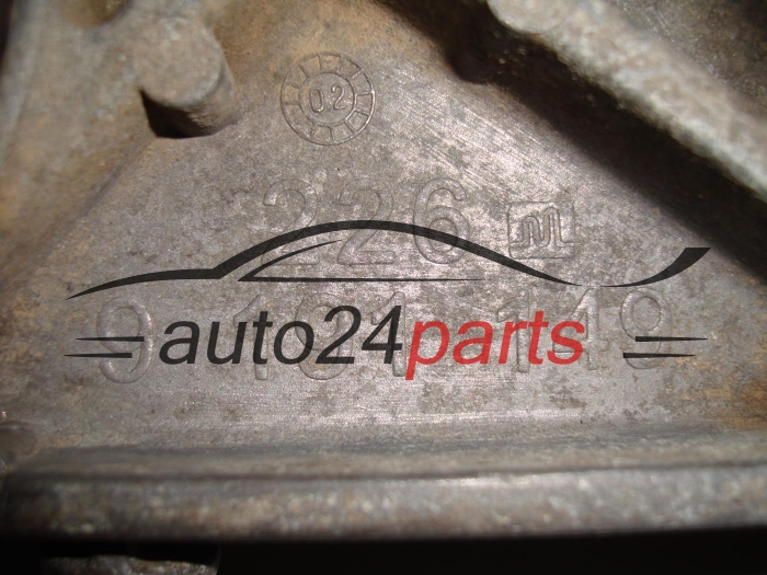 LAPA PODUSZKA SILNIKA OPEL VECTRA C SIGNUM V04635, 9191149