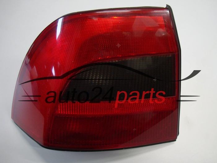 LAMPA TYLNA LEWA OPEL VECTRA B SEDAN PO LIFCIE