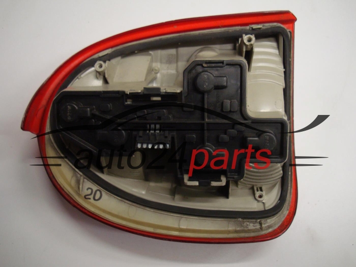 LAMPA TYLNA PRAWA OPEL CORSA B
