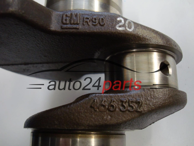 WAL KORBOWY SILNIKA OPEL CORSA B 1.2 8V 90466352