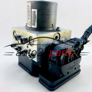 POMPE HYDRAULIQUE ET CALCULATEUR d'ABS MERCEDES BENZ A1664310600, A1669013400