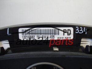 LICZNIK OPEL ASTRA H 13216682 PD