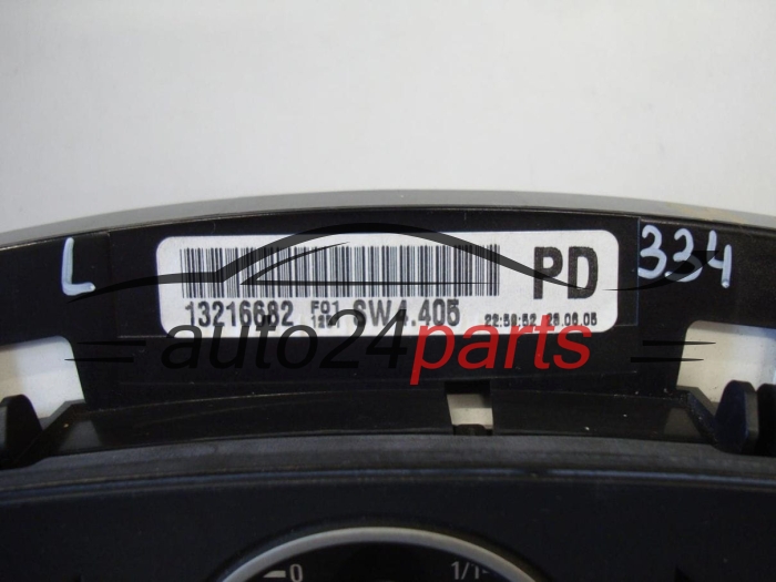 LICZNIK OPEL ASTRA H 13216682 PD
