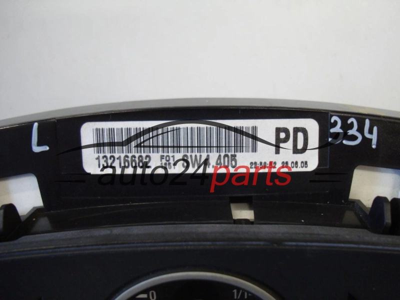LICZNIK OPEL ASTRA H 13216682 PD