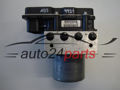 Pompe ABS et calculateur AUDI BOSCH 0 265 239 452, 0265239452, 8K0614517GT, 8K0907379CN
