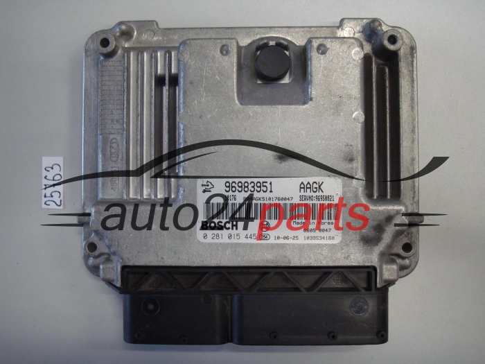 KOMPUTER STEROWNIK SILNIKA CHEVROLET CRUZE 2.0 CRDI BOSCH 0281015445, 0 281 015 445, 96983951 AAGK
