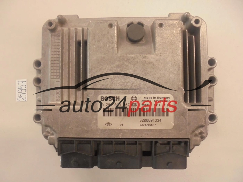 KOMPUTER STEROWNIK SILNIKA RENAULT MEGANE 1.9 DCI BOSCH 0 281 013 367, 0281013367, 8200601334, 8200756577