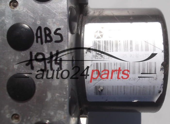 POMPE HYDRAULIQUE ET CALCULATEUR d'ABS CHRYSLER P05154213AC, ATE 25021217314