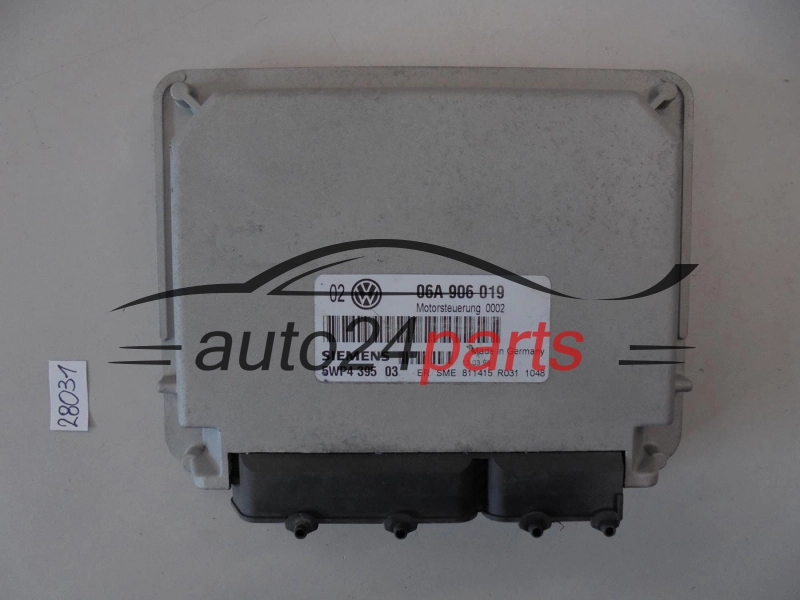 KOMPUTER STEROWNIK SILNIKA VOLKSWAGEN GOLF 1.6 06A906019, 06A 906 019, SIEMENS 5WP4 395 03, 5WP439503, MOTORSTEUERUNG 0002
