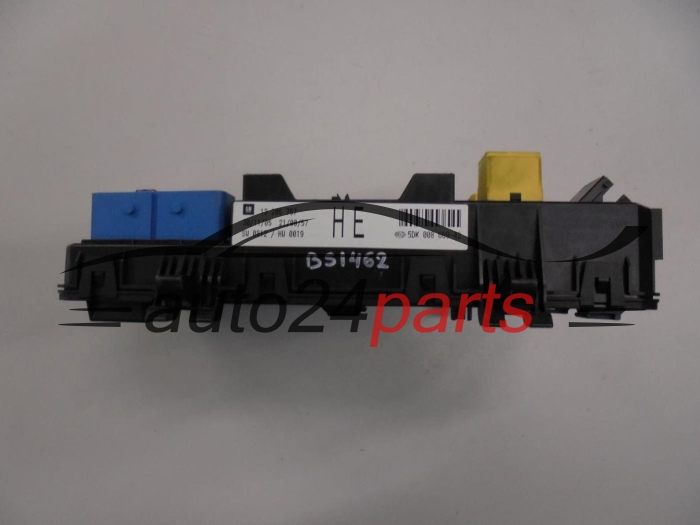 SKRZYNKA ELEKTRYCZNA PRZEKAŻNIKÓW I BEZPIECZNIKÓW MODUŁ NADWOZIA CENTRALKA KOMFORTU BSI OPEL ASTRA H ZAFIRA B GM 13 206 757 HE, 13206757 HE, HELLA 5DK 008 669-42, 5DK008669-42, 5DK00866942