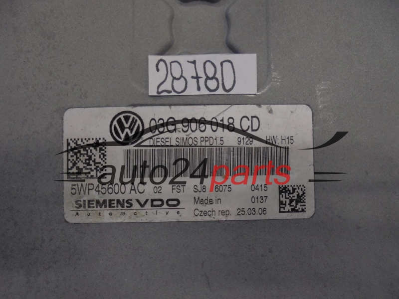 KOMPUTER STEROWNIK SILNIKA VOLKSWAGEN PASSAT 2.0 TDI SIEMENS VDO 5WP45600 AC, 5WP45600AC, 03G 906 018 CD, 03G906018CD