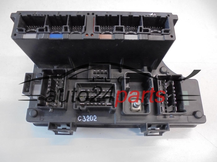 CENTRALKA MODUL KOMFORTU CHRYSLER DODGE P04692341AD