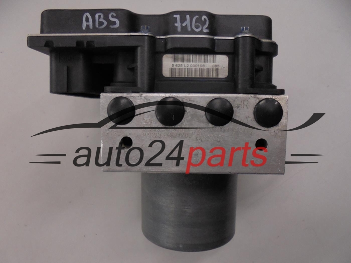 Pompe ABS et calculateur AUDI 0265236087 8K0614517BG 0265950937 8K0907379S