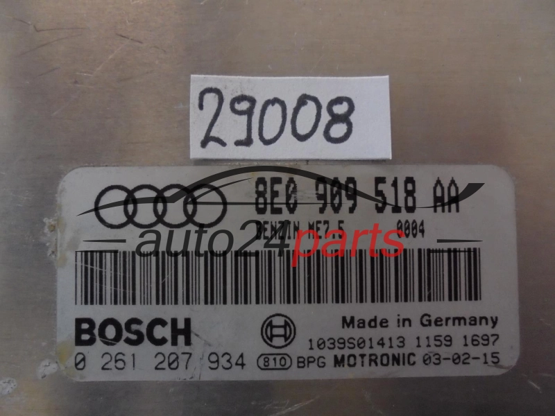 Komputer sterownik silnika Audi 0261207934 8E0909518AA ME7.5