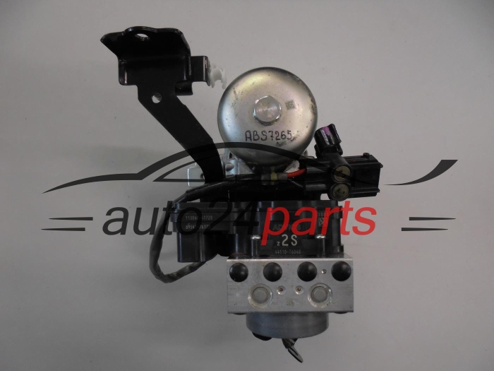 TOYOTA LEXUS 44510-76040 4451076040 89541-76120 8954176120 113040-41720 11304041720