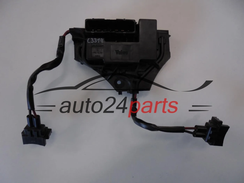 MODUL WENTYLATORA OPEL VECTRA C 1379131 PA6FG30