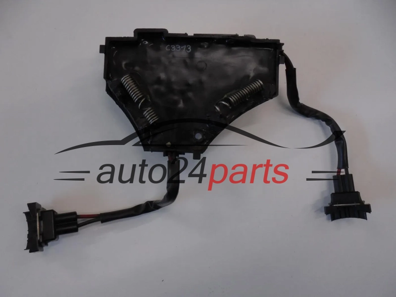 MODUL WENTYLATORA OPEL VECTRA C 1379131 PA6FG30
