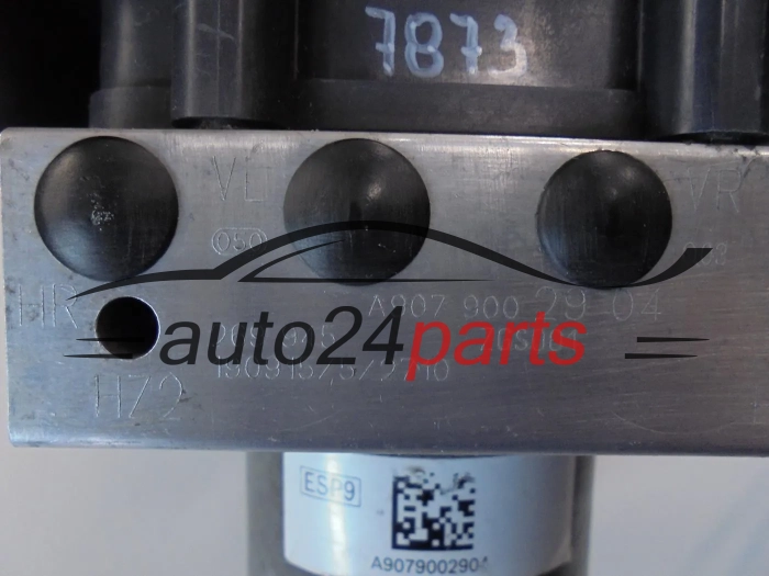 POMPE ABS ET CALCULATEUR  MERCEDES BENZ 0265291636 A9079002904 0265956615