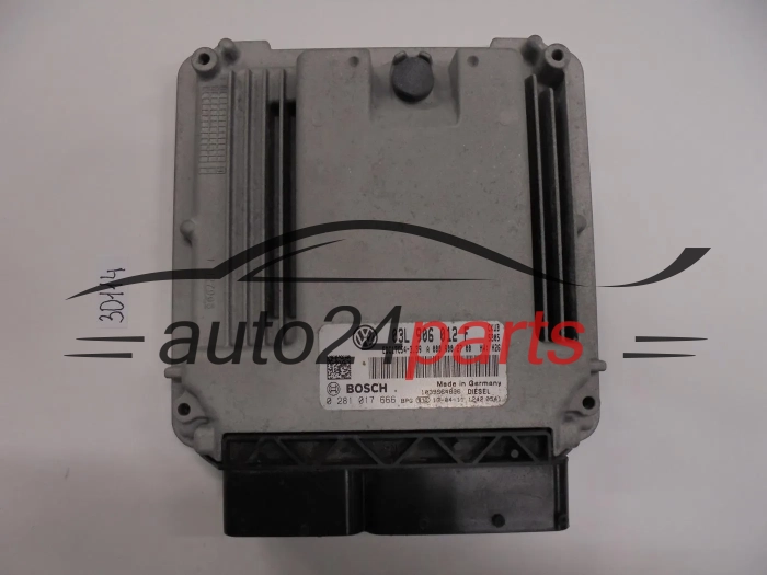 Centralita de motor  VOLKSWAGEN CRAFTER 0281017666 03L906012F