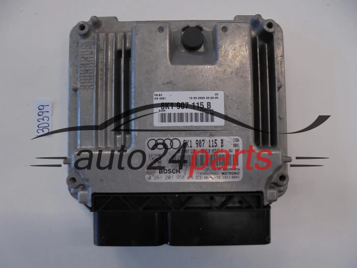 Calculateur moteur Audi 0261201958 8K1907115B MED17.5