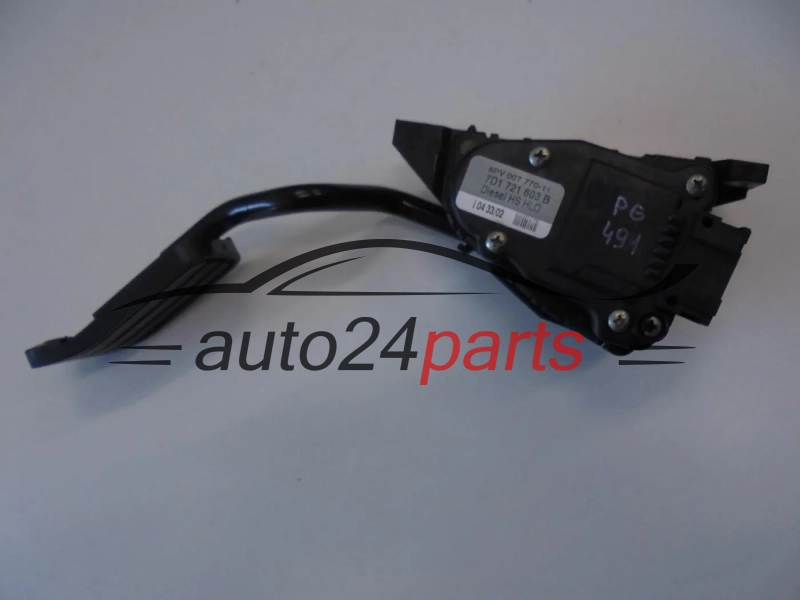 POTENCJOMETR PEDAL GAZU VW VOLKSWAGEN 7D1721603B 6PV00777011