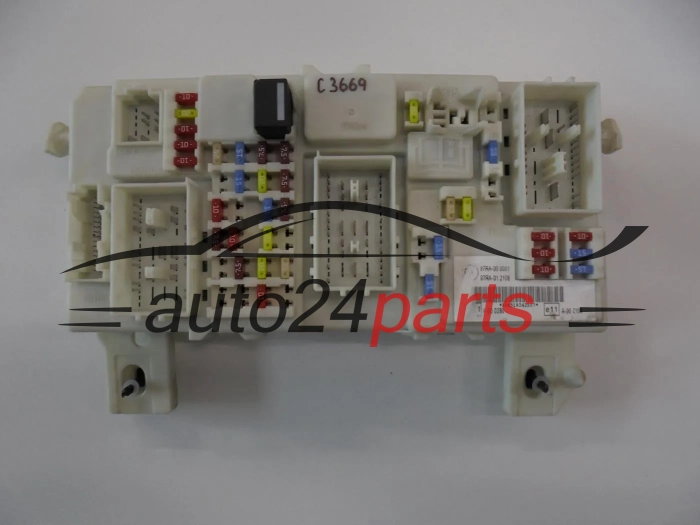 SKRZYNKA BEZPIECZNIKÓW MODUL FORD FOCUS 2.0 TDCI 7M5T-14A073-CF, 7M5T14A073CF, 519242705