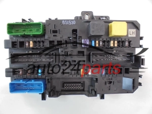 SKRZYNKA ELEKTRYCZNA PRZEKAŻNIKÓW I BEZPIECZNIKÓW MODUŁ NADWOZIA CENTRALKA KOMFORTU BSI OPEL ASTRA H ZAFIRA B GM 13 268 286 LH, 13268286 LH, HELLA 5DK 008 669-24, 5DK008669-24, 5DK00866924