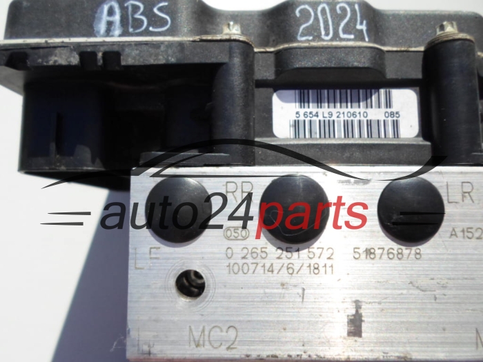 POMPE HYDRAULIQUE ET CALCULATEUR d'ABS  FIAT PUNTO EVO BOSCH 0265251572, 51876878