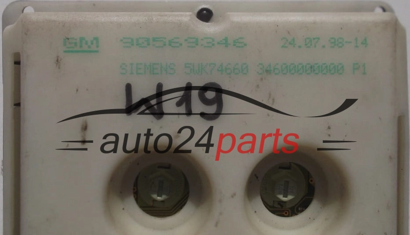 WYŚWIETLACZ RADIA CIEKŁOKRYSTALICZNY OPEL VECTRA B SIEMENS 5WK74660