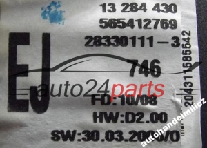 WYŚWIETLACZ RADIA CIEKŁOKRYSTALICZNY OPEL CORSA D JOHNSON CONTROLS 28115451-6,  GM 13 284 430 EJ, 28330111-3