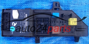 SKRZYNKA ELEKTRYCZNA PRZEKAŻNIKÓW I BEZPIECZNIKÓW MODUŁ NADWOZIA CENTRALKA KOMFORTU BSI POD KONSOLE OPEL VECTRA C SIGNUM 2002-2008 13168783 EJ
