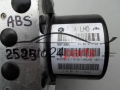 POMPE HYDRAULIQUE ET CALCULATEUR d'ABS CHRYSLER P68071998AC, 25.0212-1720.4, 25021217204, 28.5265-0903.3, 28526509033