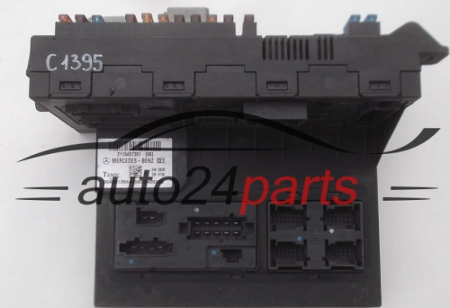 SKRZYNKA BEZPIECZNIKÓW MODUL MERCEDES W211 2115457301