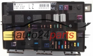 BOITE ELECTRIQUE A RELAIS ET FUSIBLE OPEL ZAFIRA B 1.9 CDTI 13 285 621, 13285621 LZ, 5DK 009 464-70, 5DK009464-70