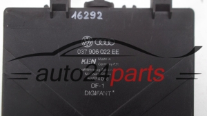  KOMPUTER STEROWNIK SILNIKA AUDI 80 B4 2.0 ABK 037906022EE
