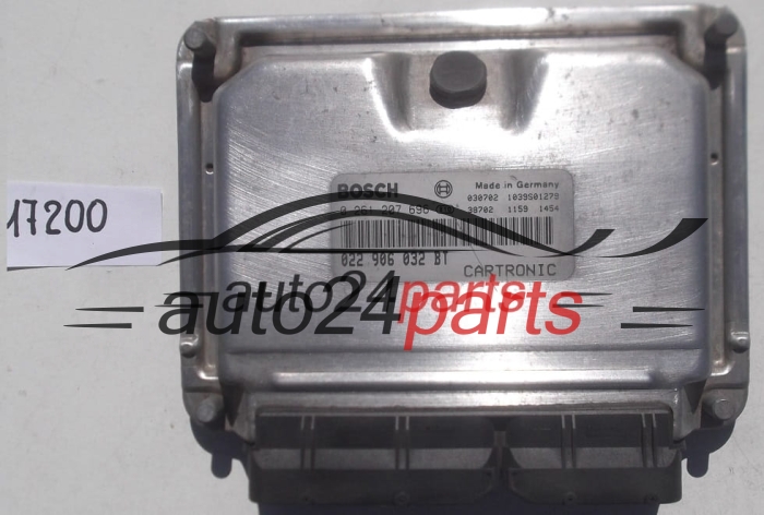 CALCULATEUR MOTEUR PORSCHE CAYENNE S 4.5 TURBO, BOSCH 0 261 207 696, 0261207696, 022 906 032 BT, 022906032BT