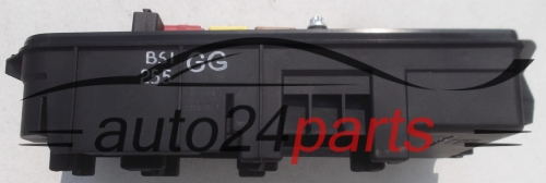 BOITE ELECTRIQUE A RELAIS ET FUSIBLE OPEL VECTRA C SIGNUM GM 13 205 796 GG