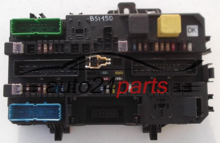 CAJA ELECTRICA DE FUSIBLES Y RELES OPEL ASTRA H ZAFIRA B 1.7 CDTI GM 13 180 774 DK
