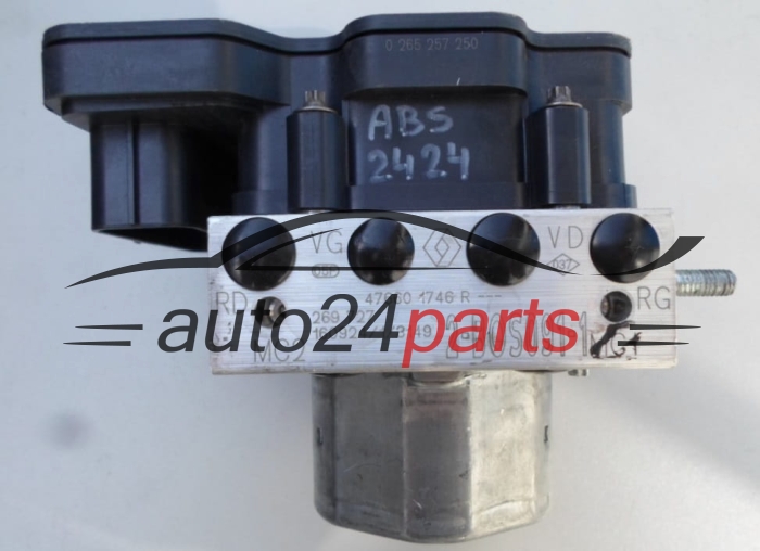 POMPE HYDRAULIQUE ET CALCULATEUR d'ABS RENAULT BOSCH 0 265 257 250, 0265257250, 476601746R, 0 265 956 527, 0265956527