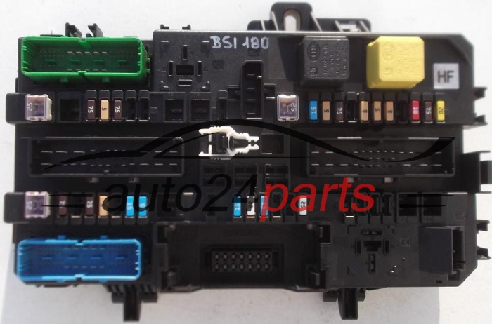 BOITE ELECTRIQUE A RELAIS ET FUSIBLE OPEL ASTRA H ZAFIRA B GM 13 206 758 HF