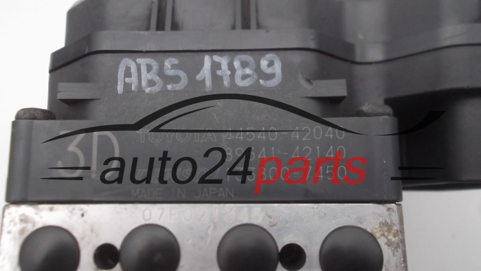 BOMBA HIDRAULICA Y CENTRALITA ABS TOYOTA RAV4 2.0 TD 44540-42040, 89541-42140, DENSO 133800-7450