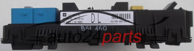 SKRZYNKA ELEKTRYCZNA PRZEKAŻNIKÓW I BEZPIECZNIKÓW MODUŁ NADWOZIA CENTRALKA KOMFORTU BSI TYLNA OPEL ASTRA H ZAFIRA B