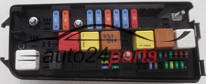 CAJA ELECTRICA DE FUSIBLES Y RELES OPEL VECTRA C SIGNUM GM 13 240 242 JD