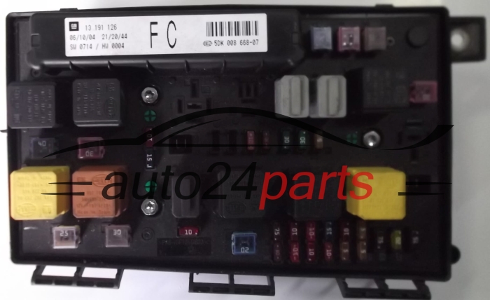  BOITE ELECTRIQUE A RELAIS ET FUSIBLE OPEL ASTRA ZAFIRA B 13191126 FC 