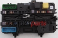 BOITE ELECTRIQUE A RELAIS ET FUSIBLE OPEL ASTRA H ZAFIRA B 1.7 CDTI GM 13 180 774 DK, 13180774 DK